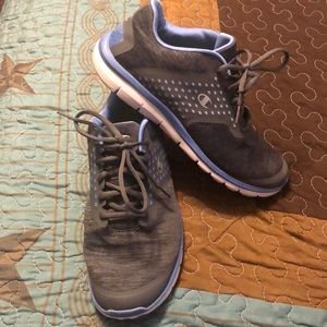 Champion tennis shoes 11